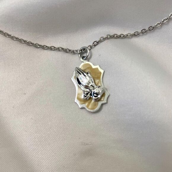 Vintage West Germany Signed Religious Praying Hands Pendant Necklace - Picture 3 of 4